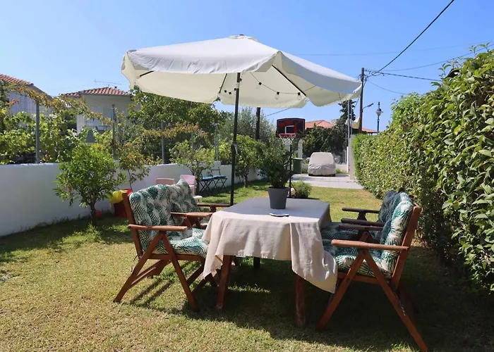 Ikia Private Garden And Parking *