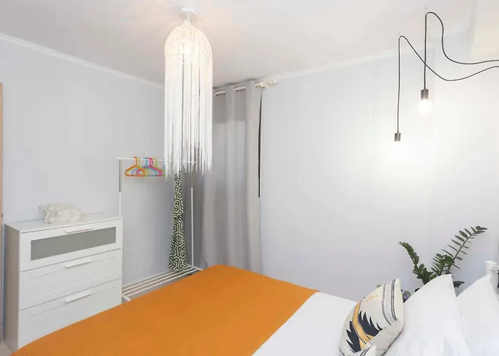 Apartment Ikia Private Garden And Parking