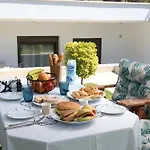 Ikia Private Garden&parking Pefkochori